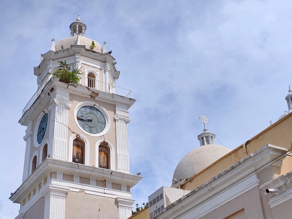 Earthquake damage to Valencia Cathedral, Venezuela