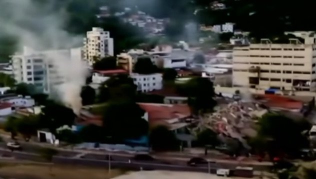 Fires burning in La Guaira in the hours after the twin earthquakes